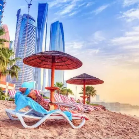 Karen'S Studio In Corniche Abu Dhabi Behind Shikha Fatima Park